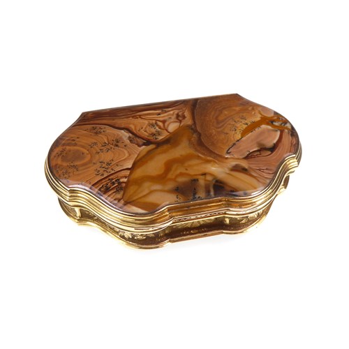 Gold mounted brown banded agate cartouche shaped box
